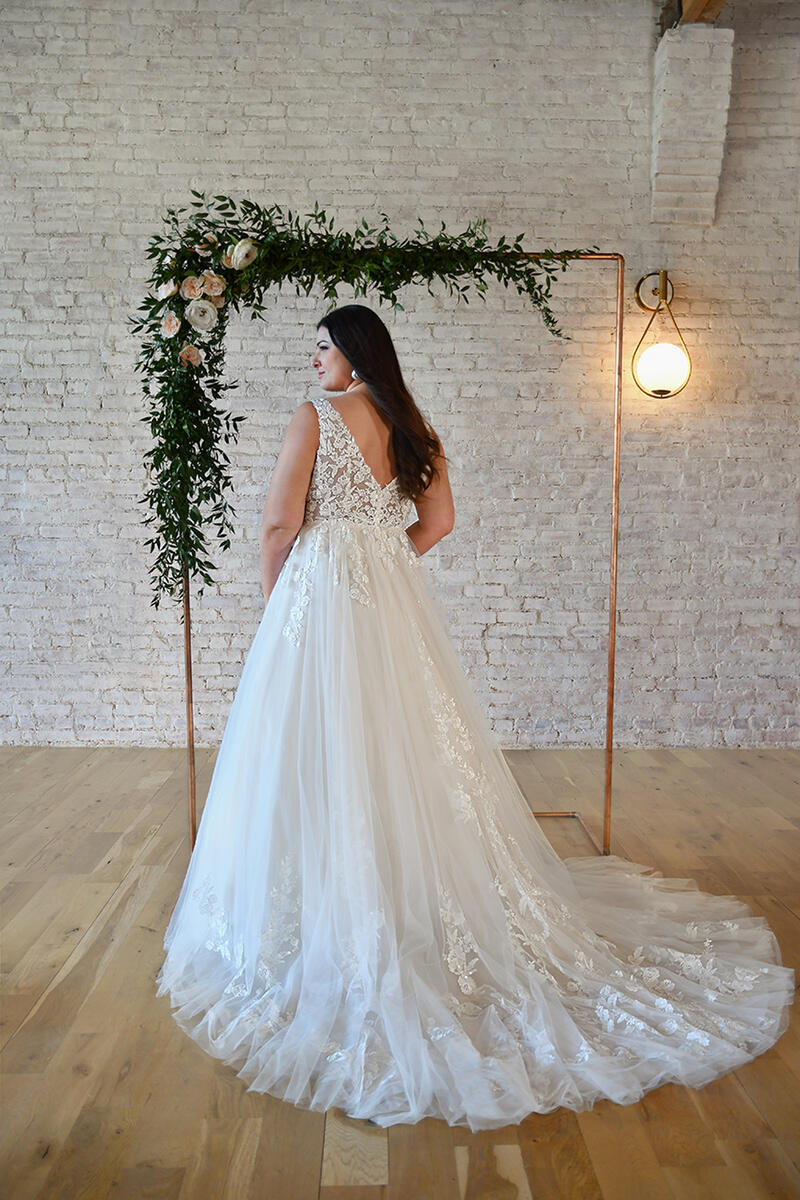 Stella York Style Number 7194 - 7