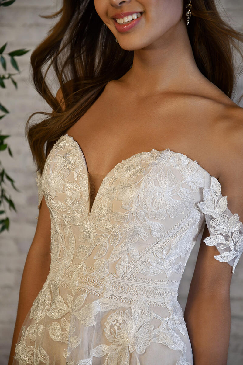 Stella York Style Number 7332 - 3