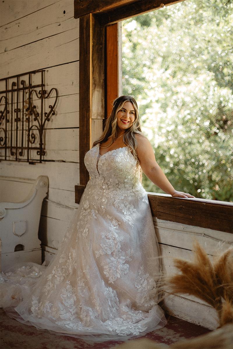 Stella York Style Number 7404 - 9