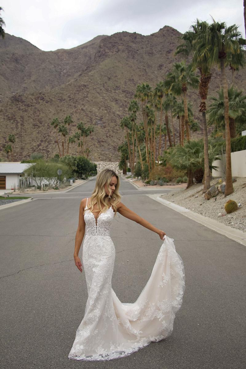 Stella York Style Number 7469 - 1
