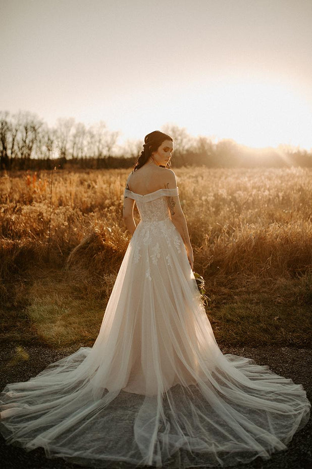 Stella York Style Number 7509 - 2