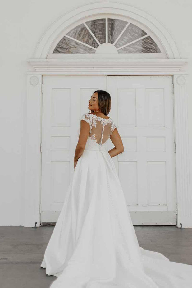 Stella York Style Number 7577 - 2