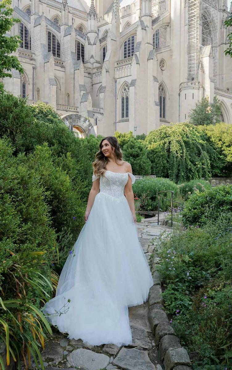 Stella York Style Number 7646 - 1