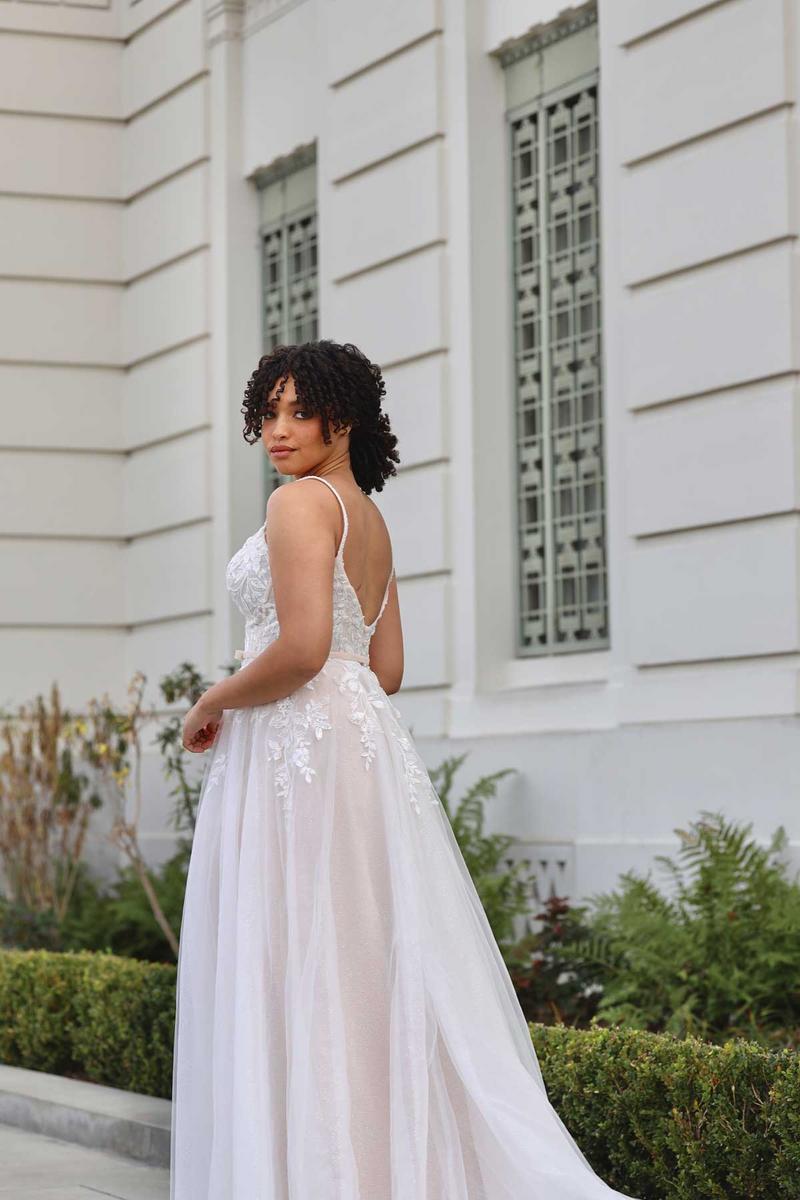 Stella York Style Number 7667 - 6