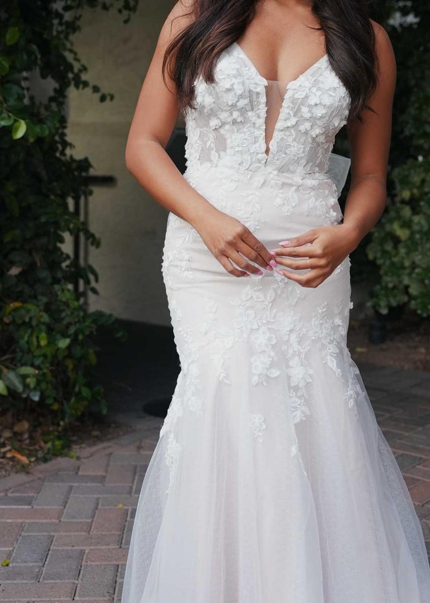 Stella York Style Number 7696 - 8
