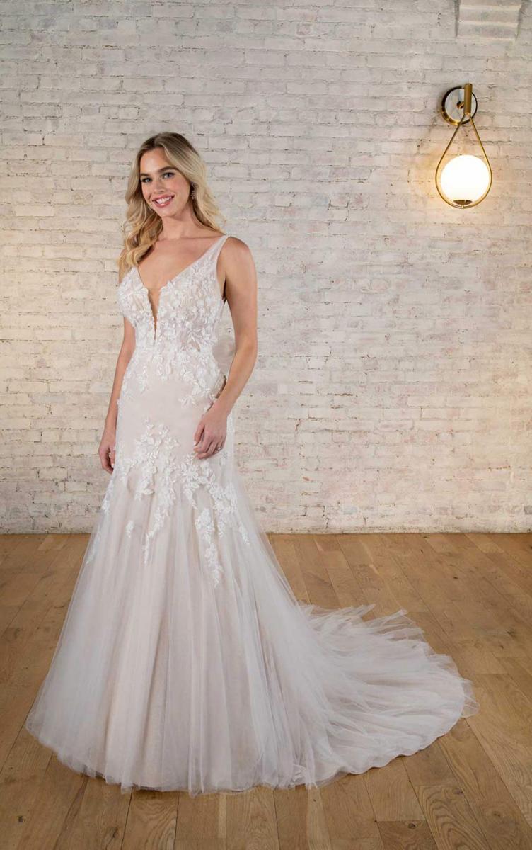 Stella York Style Number 7696 - 3