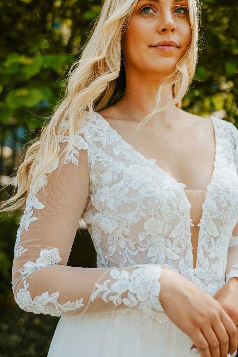 Stella York Style Number 7699 - 5