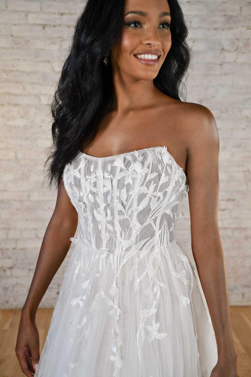 Stella York Style Number 7702 - 8