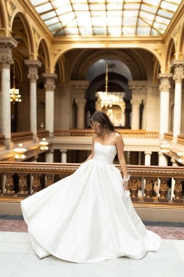 Stella York Style Number 7711 - 1