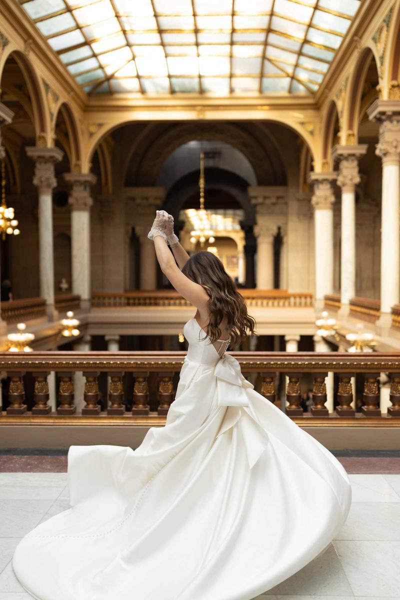 Stella York Style Number 7711 - 2