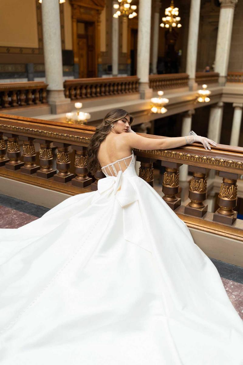 Stella York Style Number 7711 - 7