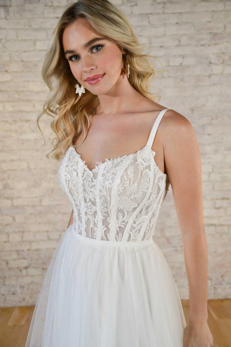 Stella York Style Number 7722 - 9