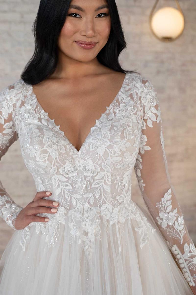 Stella York Style Number 7725 - 10