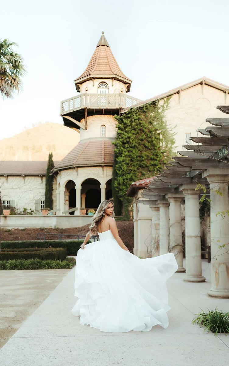 Stella York Style Number 7729 - 2