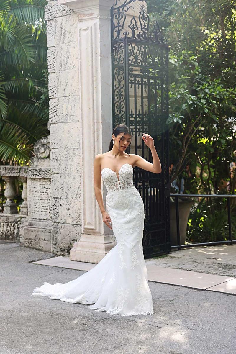 Stella York Style Number 7736 - 8