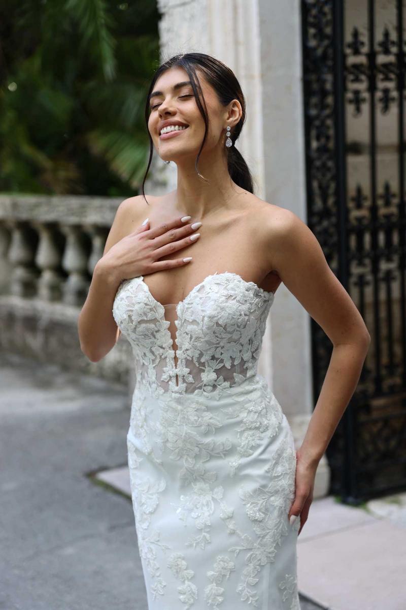 Stella York Style Number 7736 - 3