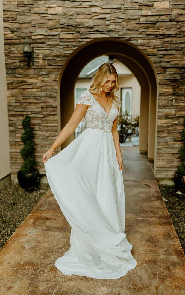 Stella York Style Number 7747 - 1