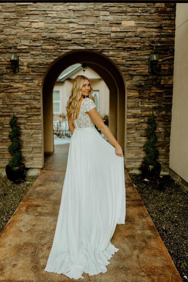 Stella York Style Number 7747 - 2