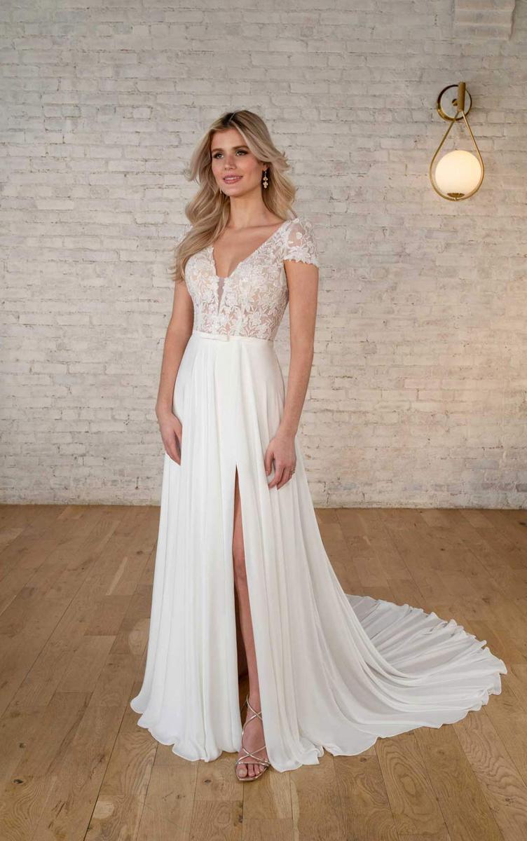 Stella York Style Number 7747 - 3