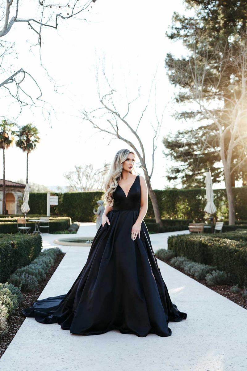 Stella York Style Number 7755 - 4