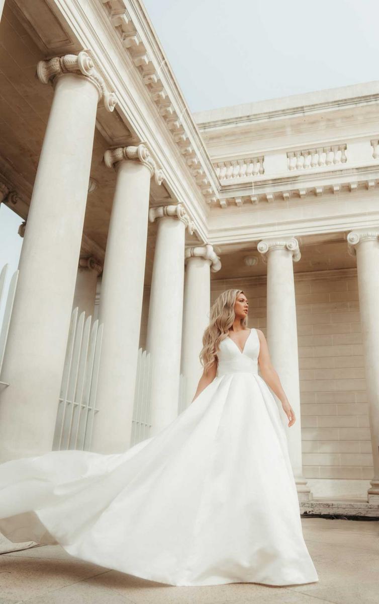 Stella York Style Number 7755 - 3