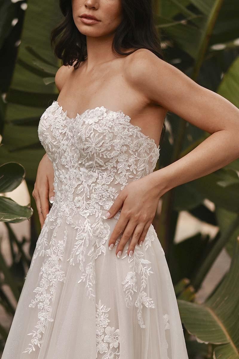 Stella York Style Number 7810 - 8