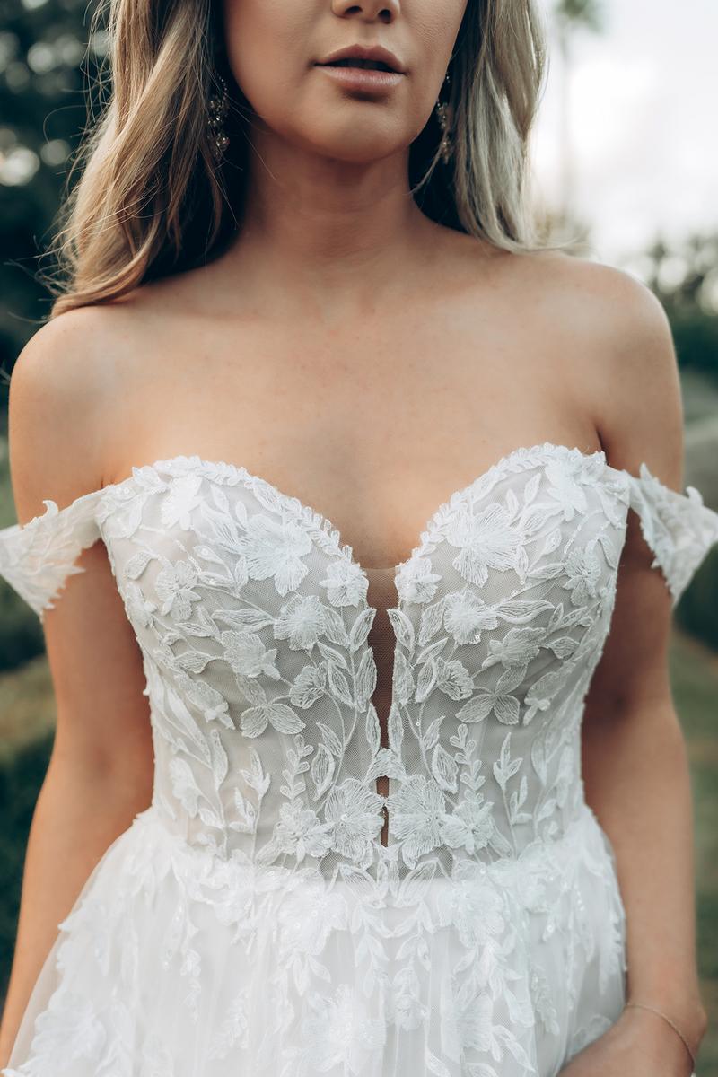 Stella York Style Number 7849 - 9