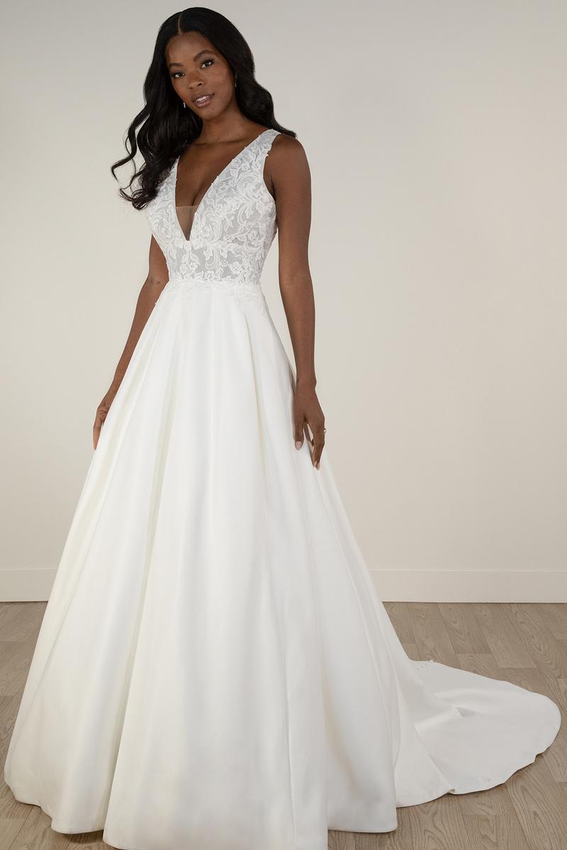 Stella York Style Number 7895 - 3