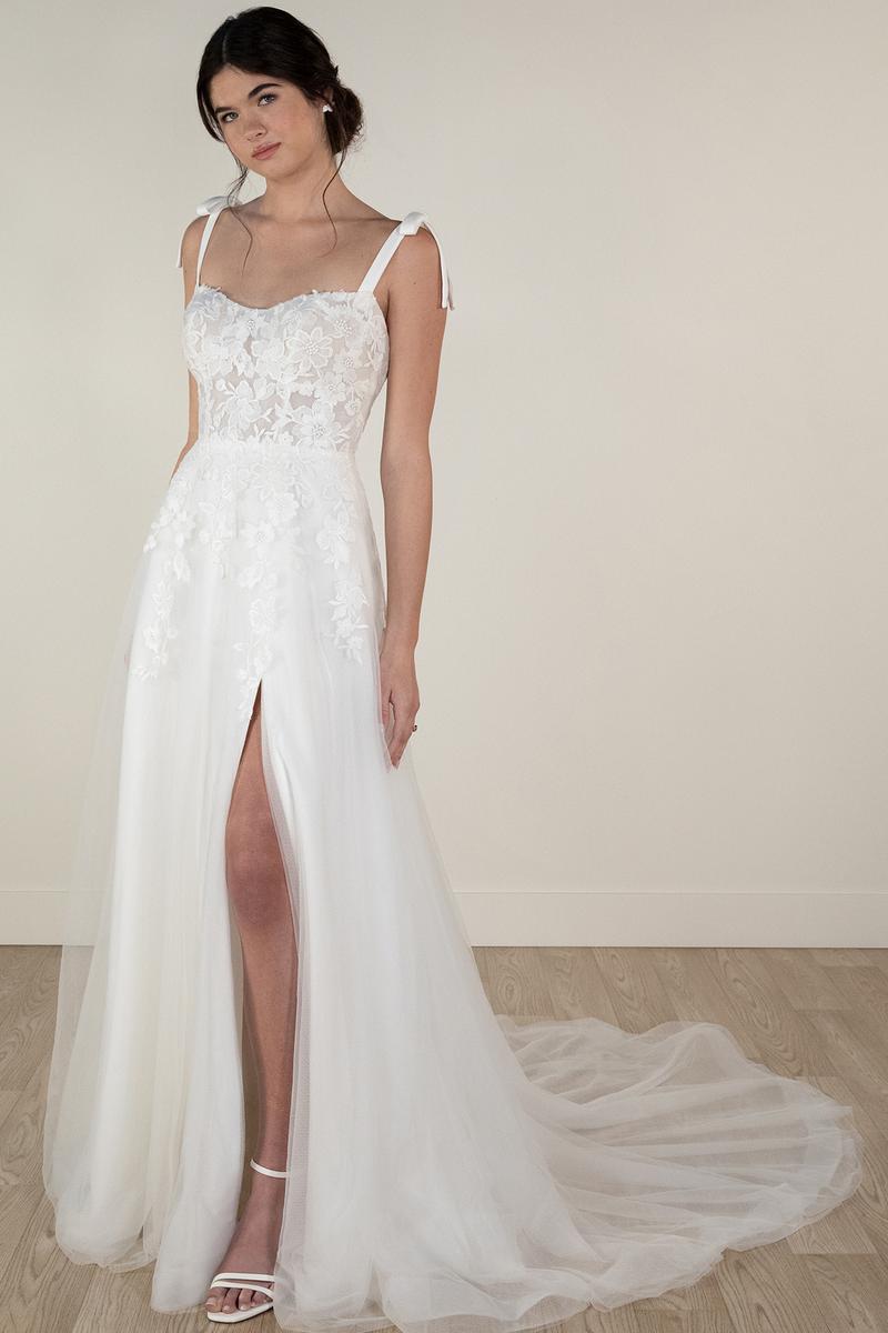 Stella York Style Number 7899 - 3