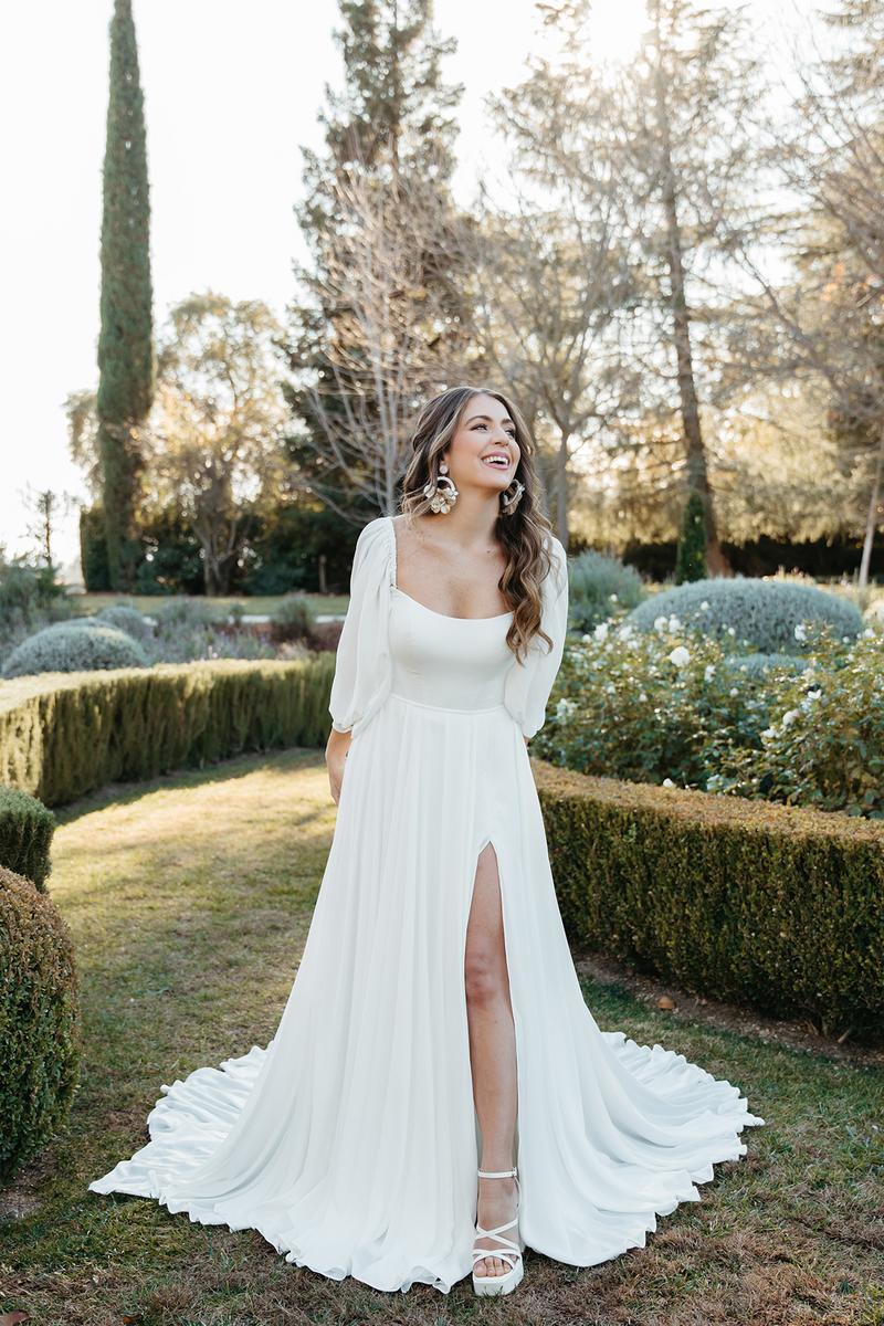 Stella York Bridal Dress 7901 Ivory / 14 Stella York Bridal Dress 7901 Ivory / 14