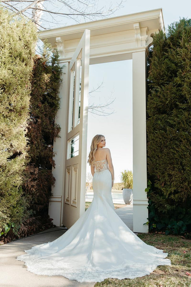 Stella York Style Number 7935 - 2