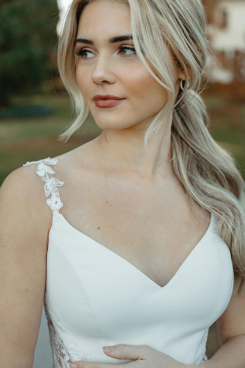 Stella York Style Number 7942 - 7