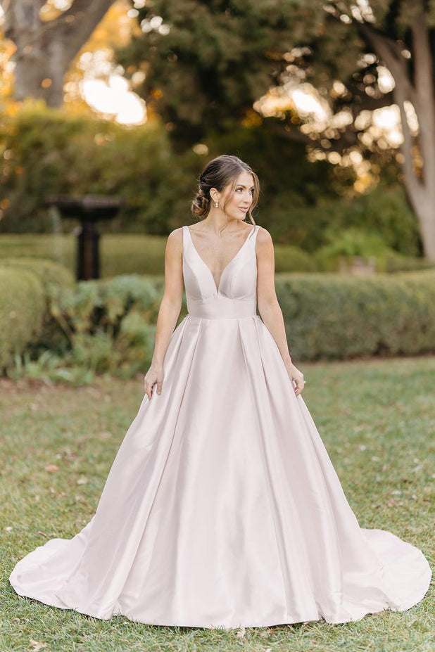 Stella York Style Number 7953 - 1