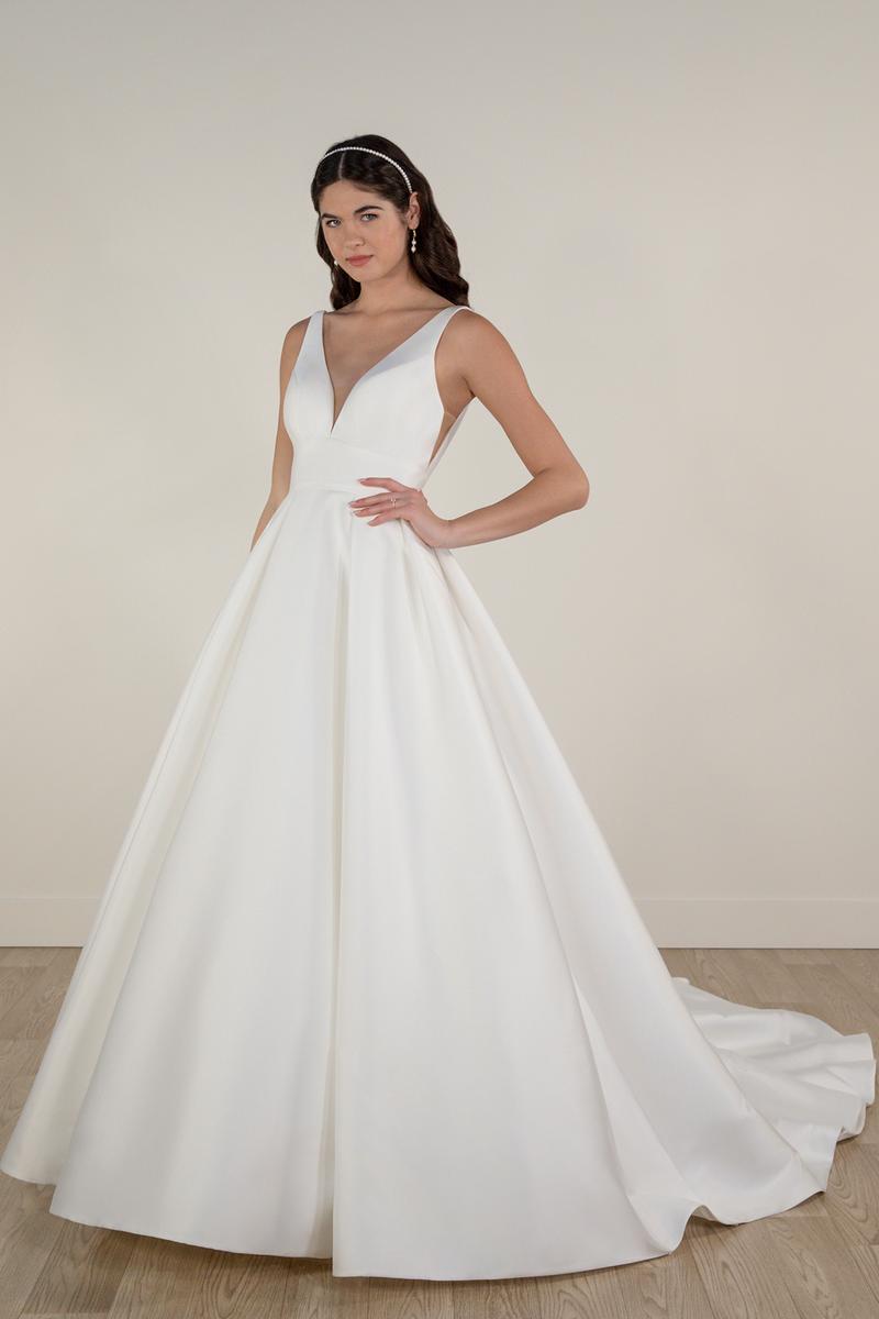 Stella York Style Number 7953 - 7