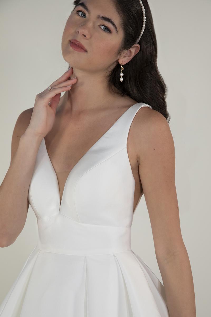 Stella York Style Number 7953 - 8