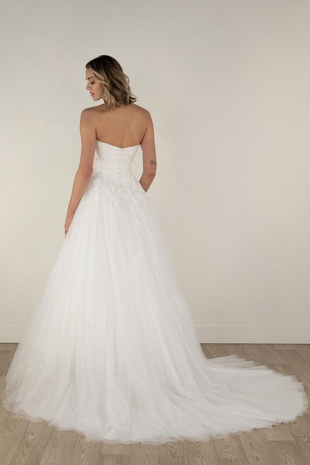 Stella York Style Number 7974 - 2