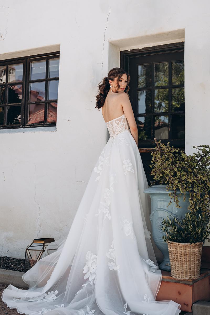 Stella York Style Number 7975 - 7