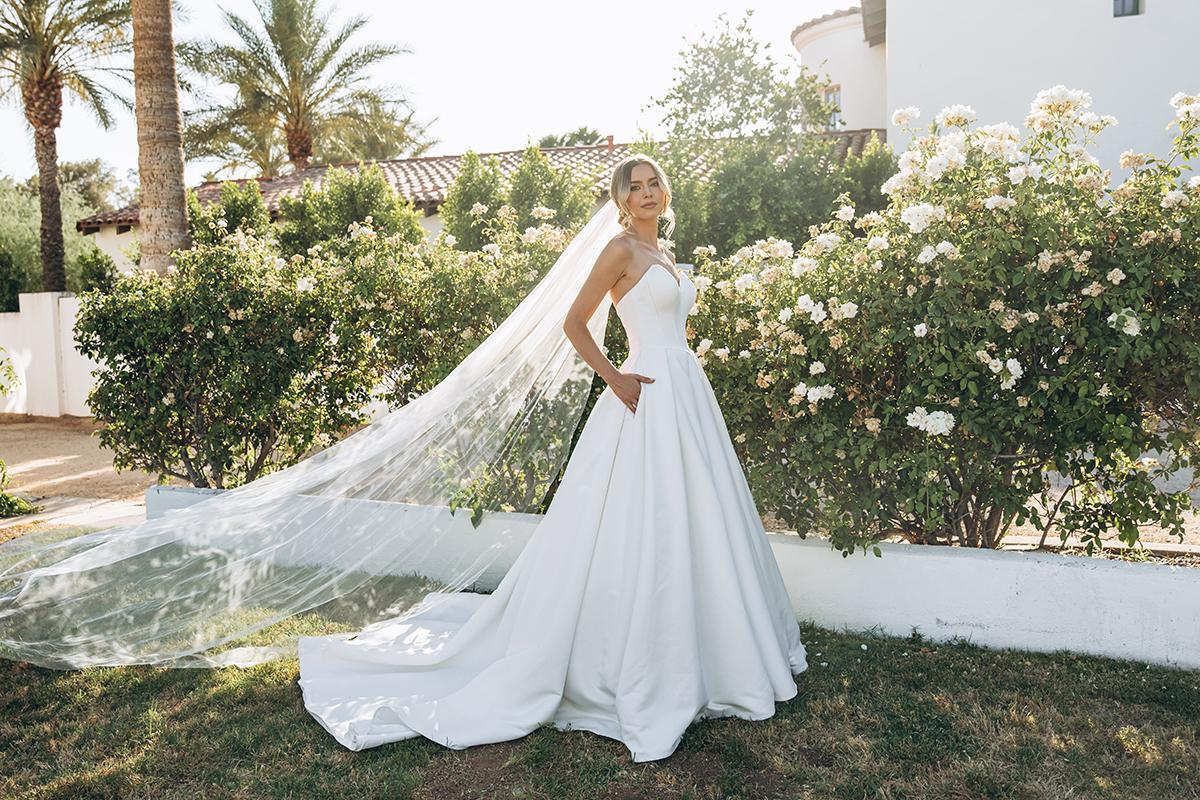 Stella York Style Number 8033 - 4