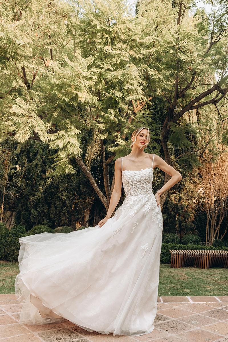 Stella York Style Number SY8105 - 1