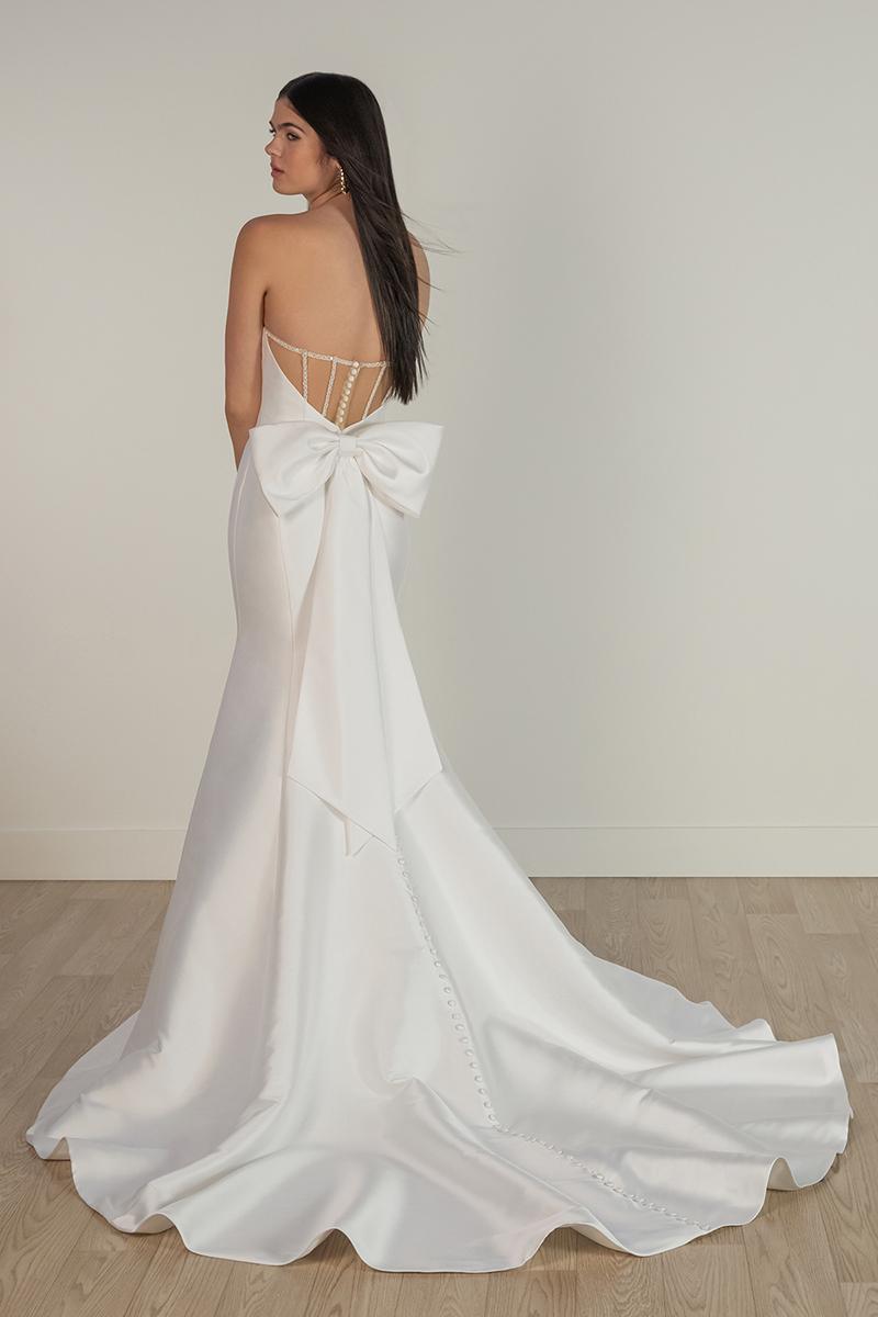 stella york satin wedding dress Sexy Satin A-Line Wedding Dress with Spaghetti Straps