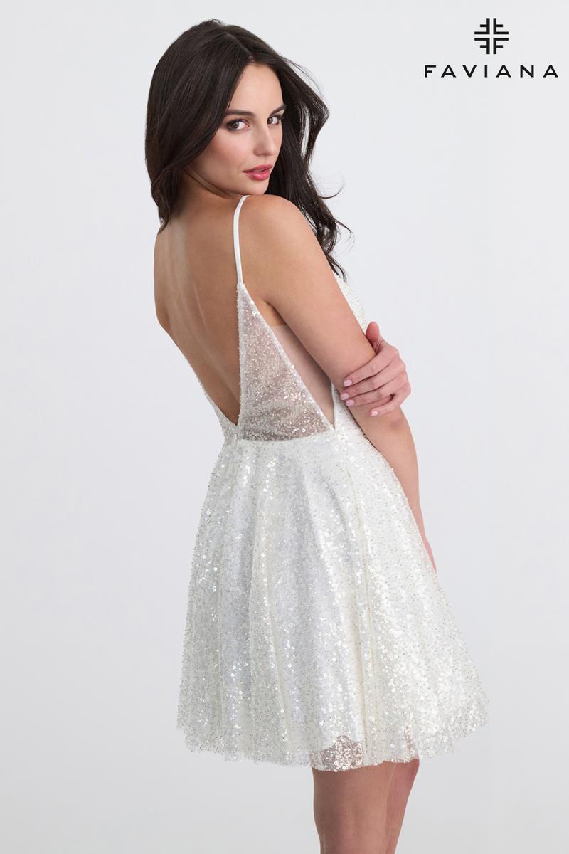Faviana Short Style Number 11319 - 4