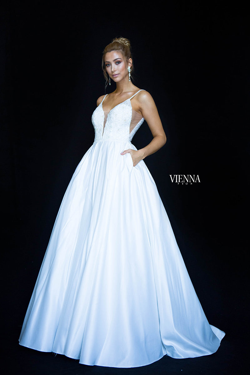Vienna Style Number 7822 - 3