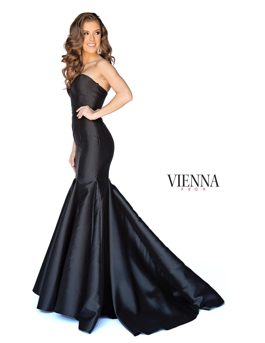 Vienna Short Style Number 8252 - 6