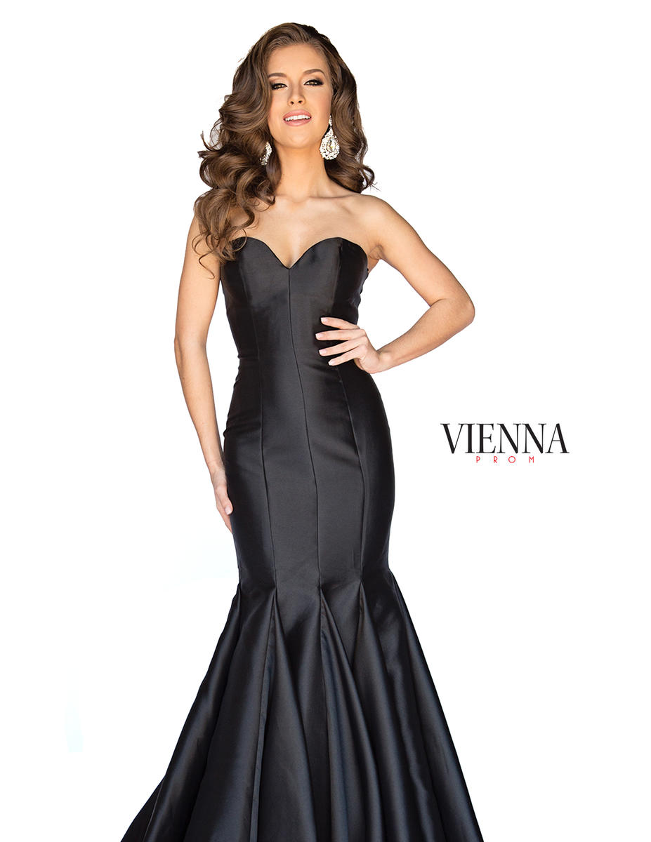 Vienna Short Style Number 8252 - 14