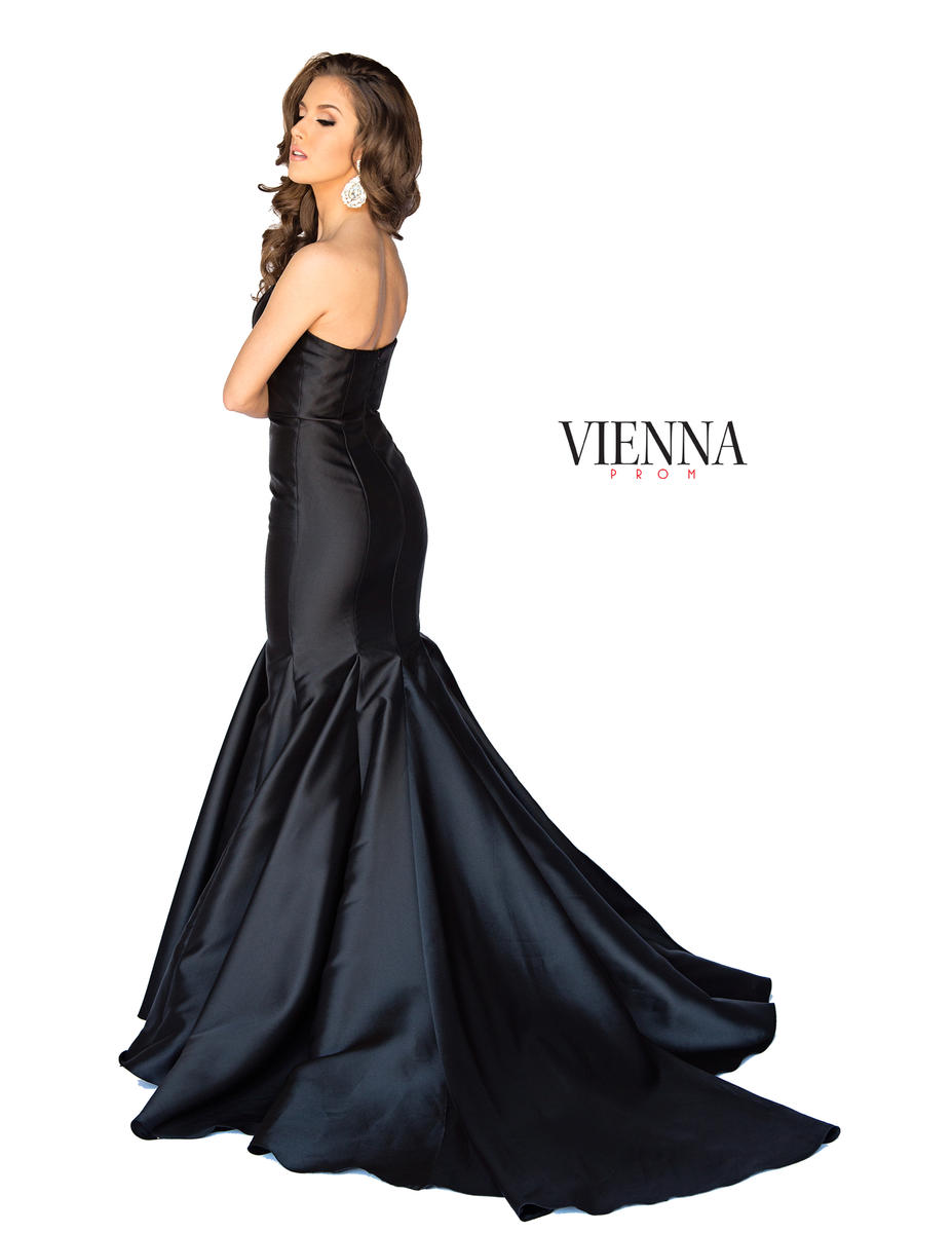 Vienna Short Style Number 8252 - 7