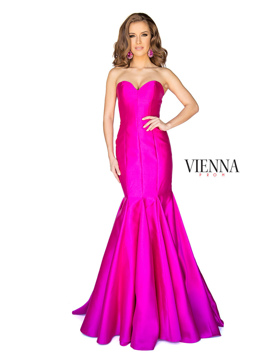 Vienna Short Style Number 8252 - 12