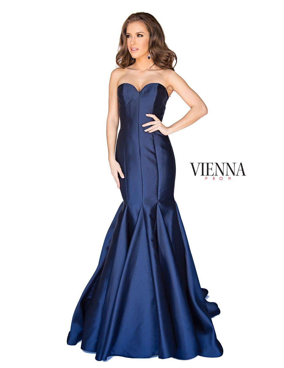 Vienna Short Style Number 8252 - 4