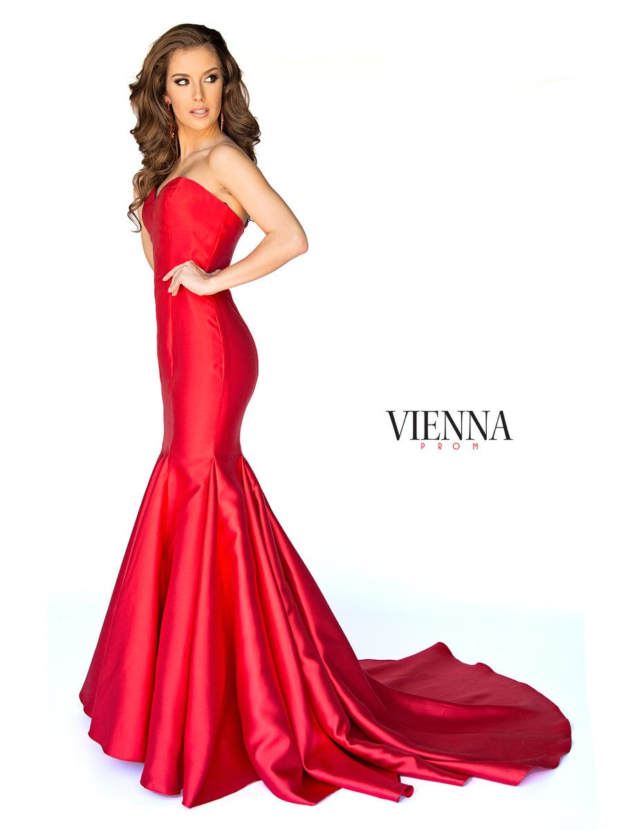 Vienna Short Style Number 8252 - 16