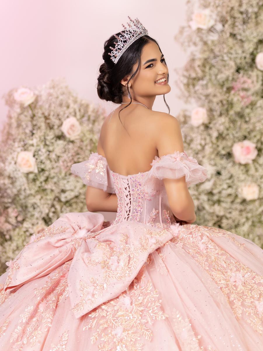 Fiesta Style Number 56562 - 6