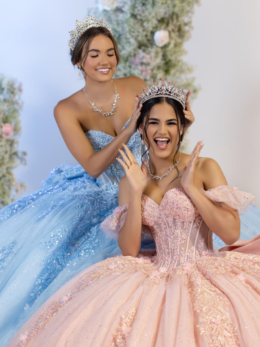 Fiesta Style Number 56562 - 7